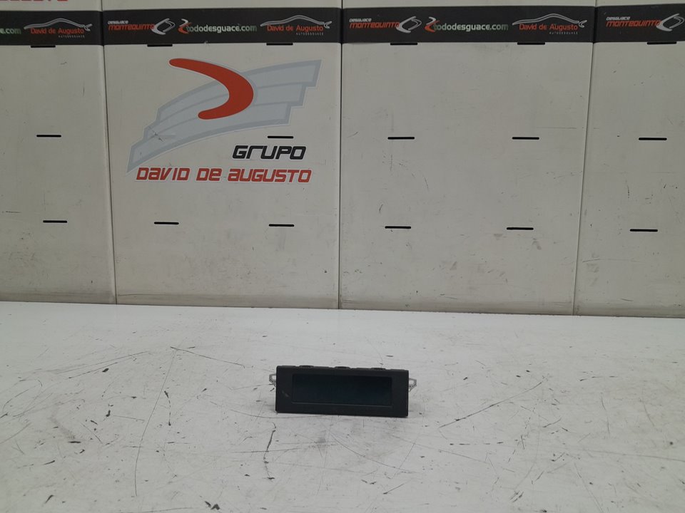 PANTALLA MULTIFUNCION