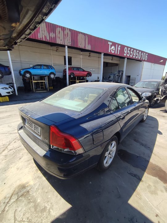 VOLVO S60 BERLINA 2.4 D Motor 2,4 Ltr. - 120 kW Diesel CAT foto 9