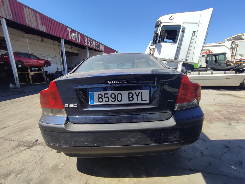 VOLVO S60 BERLINA 2.4 D Motor 2,4 Ltr. - 120 kW Diesel CAT foto 11