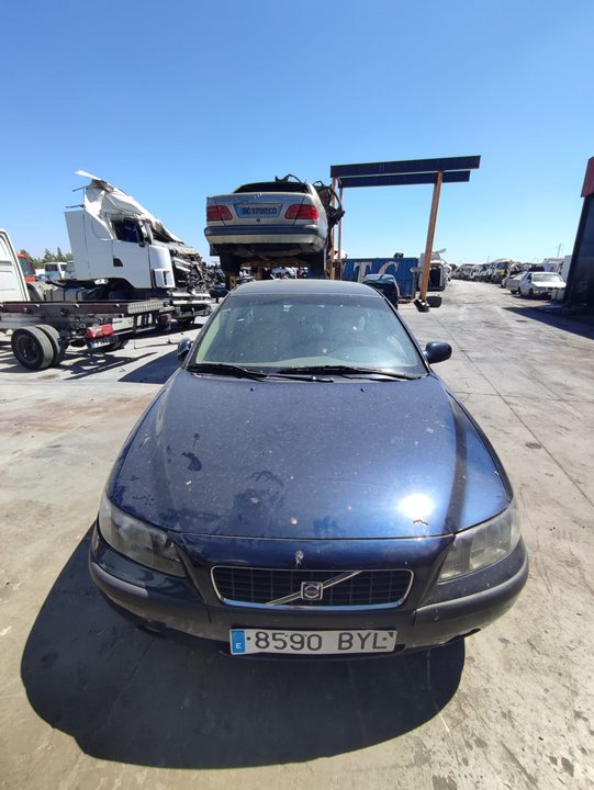 VOLVO S60 BERLINA 2.4 D Motor 2,4 Ltr. - 120 kW Diesel CAT