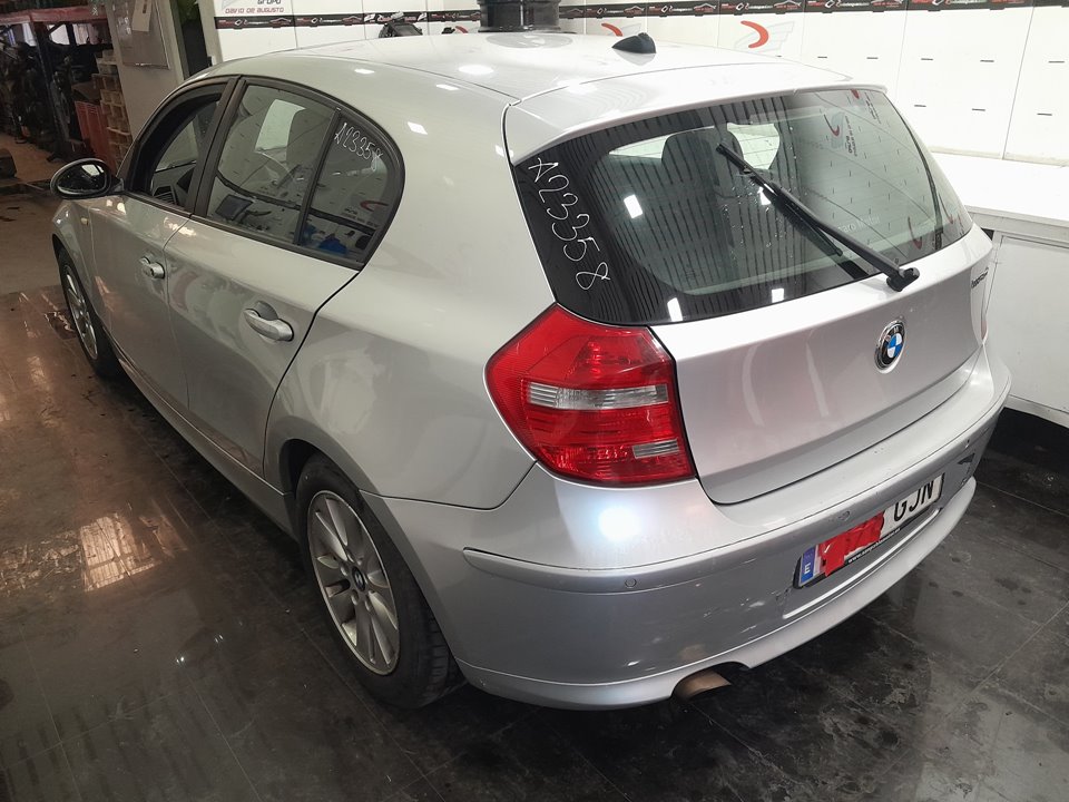 BMW SERIE 1 BERLINA (E81/E87) 118d Motor 2,0 Ltr. - 105 kW Turbodiesel CAT foto 8