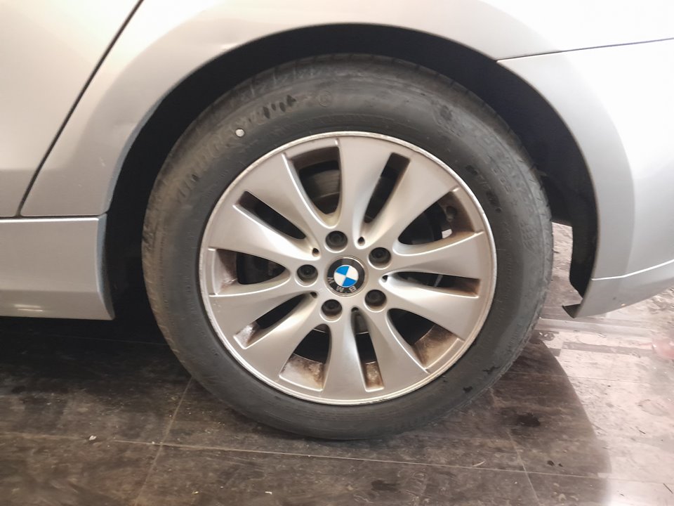 BMW SERIE 1 BERLINA (E81/E87) 118d Motor 2,0 Ltr. - 105 kW Turbodiesel CAT foto 11