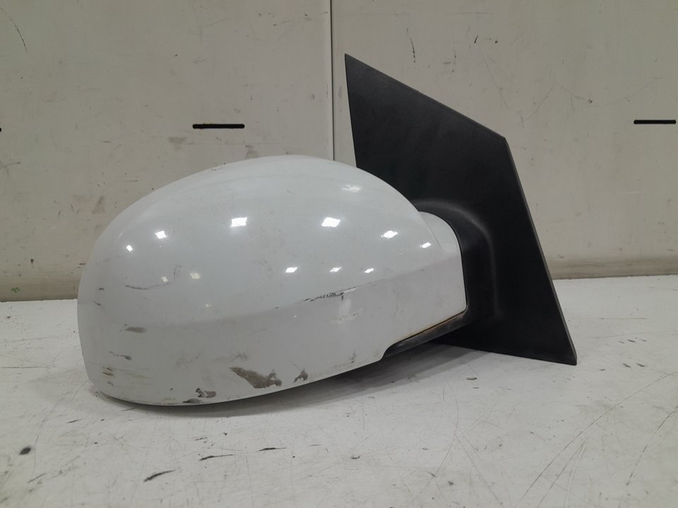 RETROVISOR DERECHO foto 4