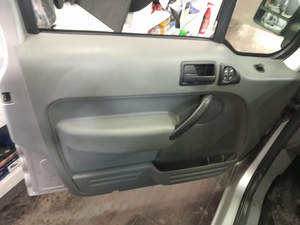 FORD TOURNEO CONNECT (TC7) Kombi B. corta (2006->) Motor 1,8 Ltr. - 66 kW TDCi CAT