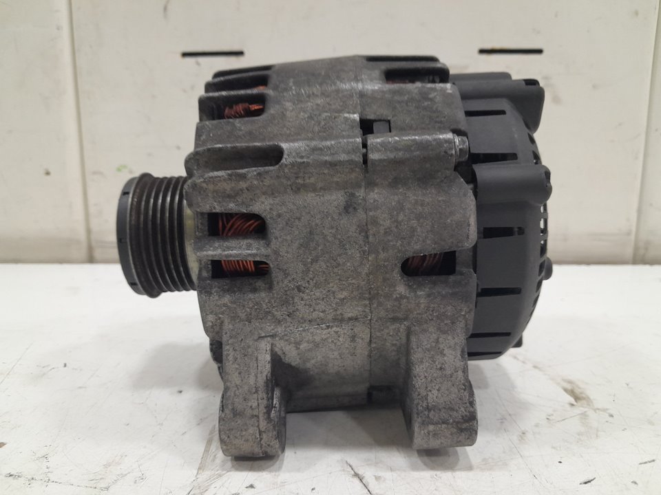 ALTERNADOR foto 2