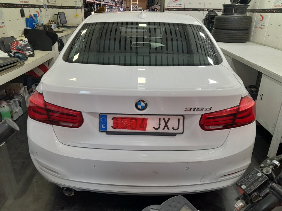 BMW SERIE 3 LIM. (F30) 318d xDrive Motor 2,0 Ltr. - 110 kW 16V Turbodiesel