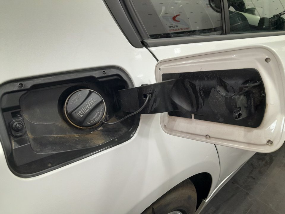 BMW SERIE 3 LIM. (F30) 318d xDrive Motor 2,0 Ltr. - 110 kW 16V Turbodiesel