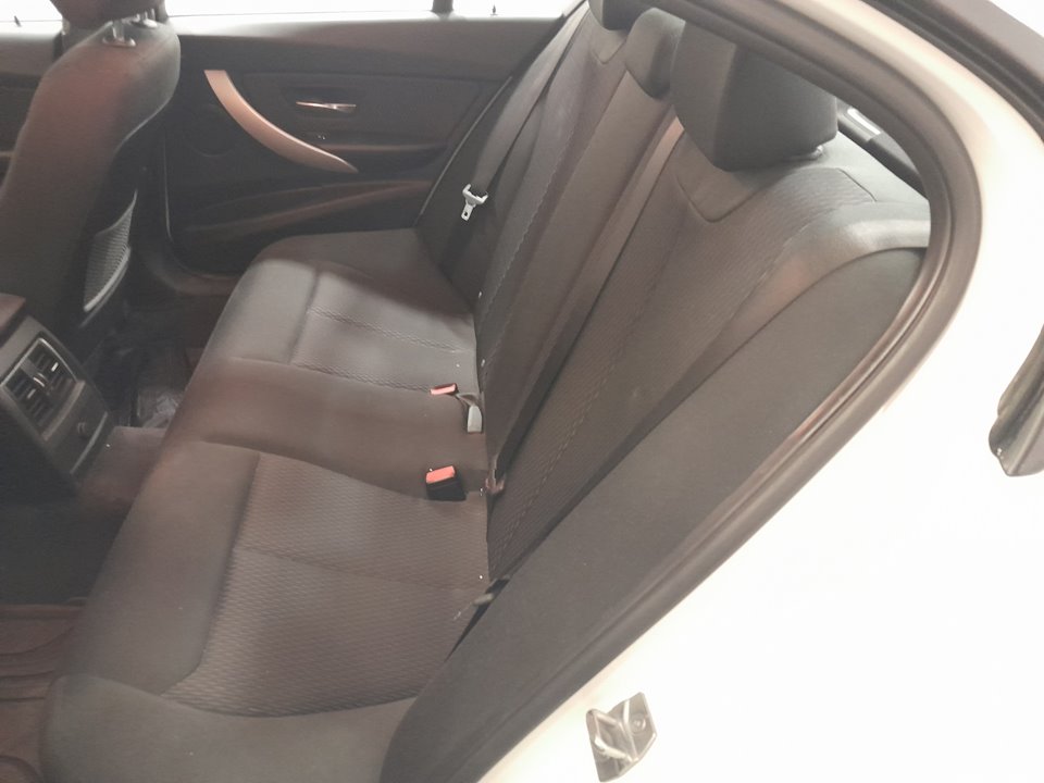 BMW SERIE 3 LIM. (F30) 318d xDrive Motor 2,0 Ltr. - 110 kW 16V Turbodiesel