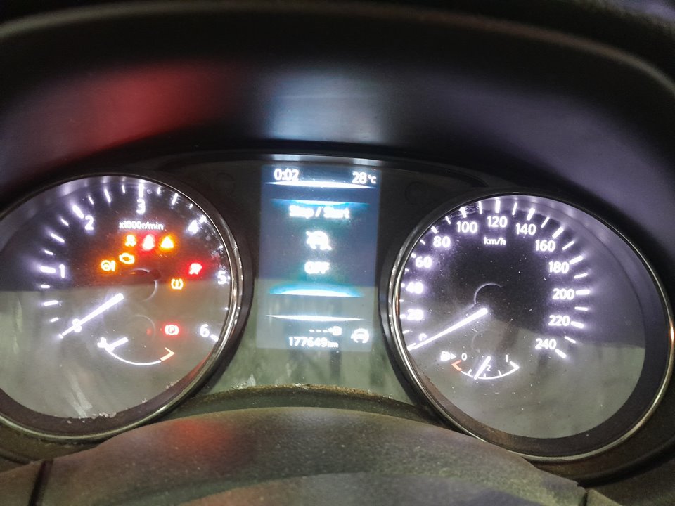 NISSAN QASHQAI (J11) 360 Motor 1,5 Ltr. - 81 kW Turbodiesel CAT