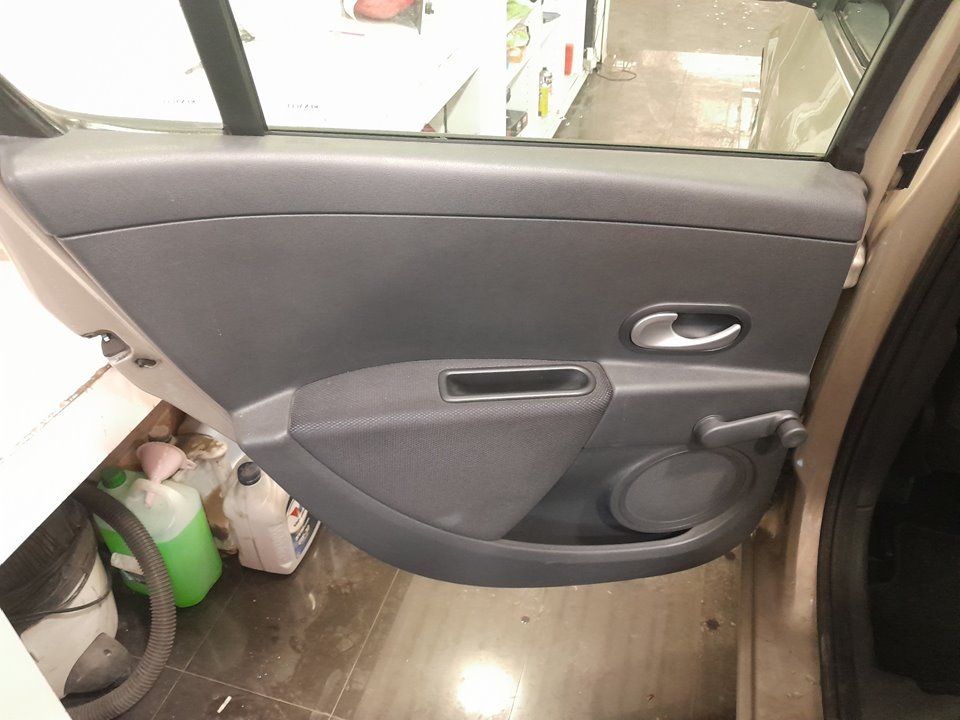 RENAULT CLIO III Authentique Motor 1,5 Ltr. - 50 kW dCi Diesel foto 9