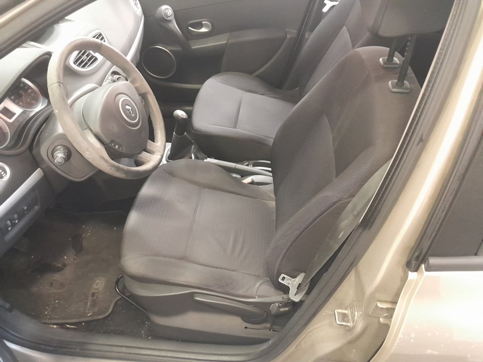 RENAULT CLIO III Authentique Motor 1,5 Ltr. - 50 kW dCi Diesel