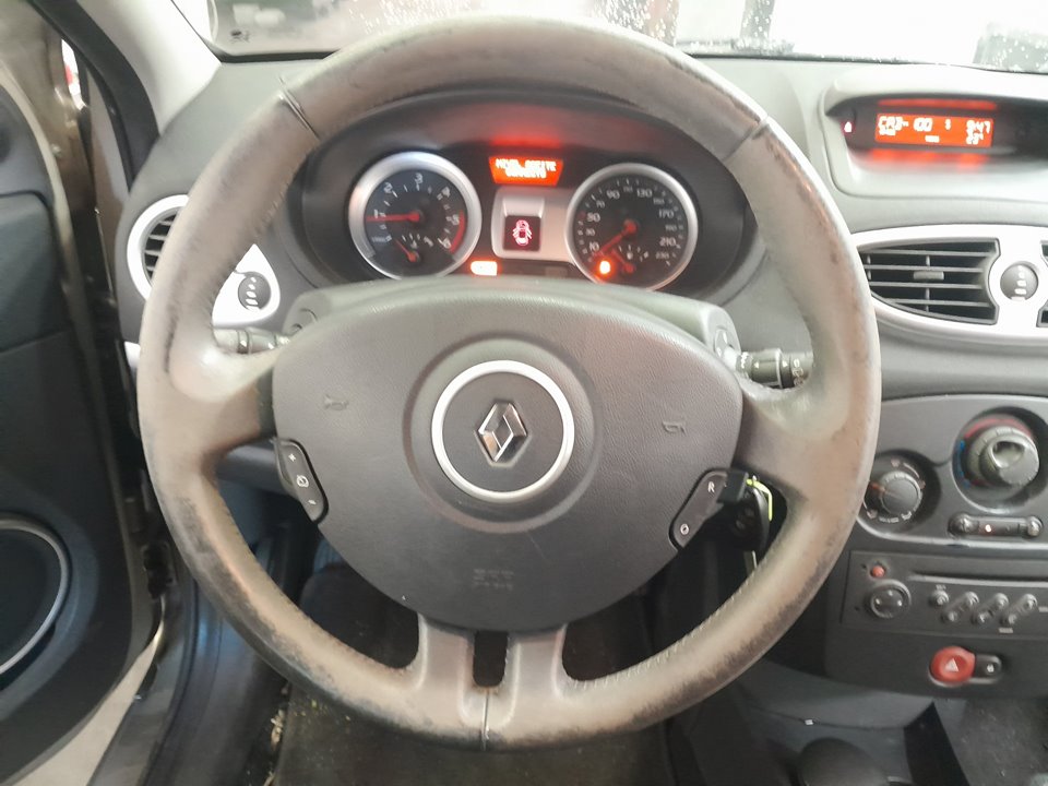 RENAULT CLIO III Authentique Motor 1,5 Ltr. - 50 kW dCi Diesel