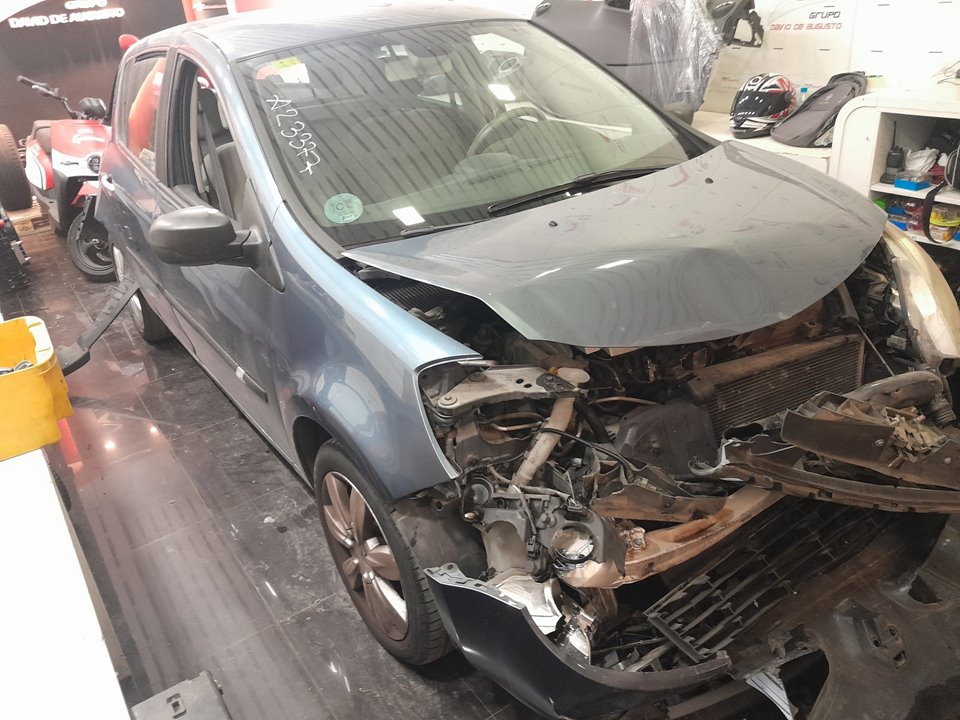 RENAULT CLIO III Exception Motor 1,6 Ltr. - 82 kW 16V foto 2