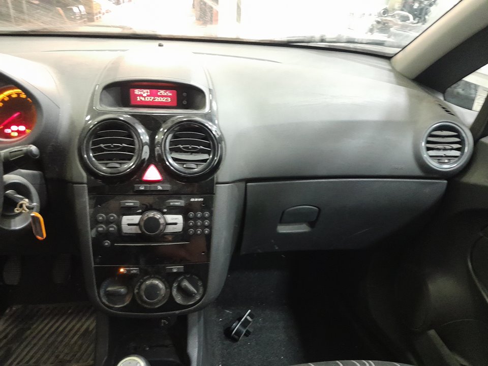 OPEL CORSA D Color Edition Motor 1,3 Ltr. - 70 kW 16V CDTI