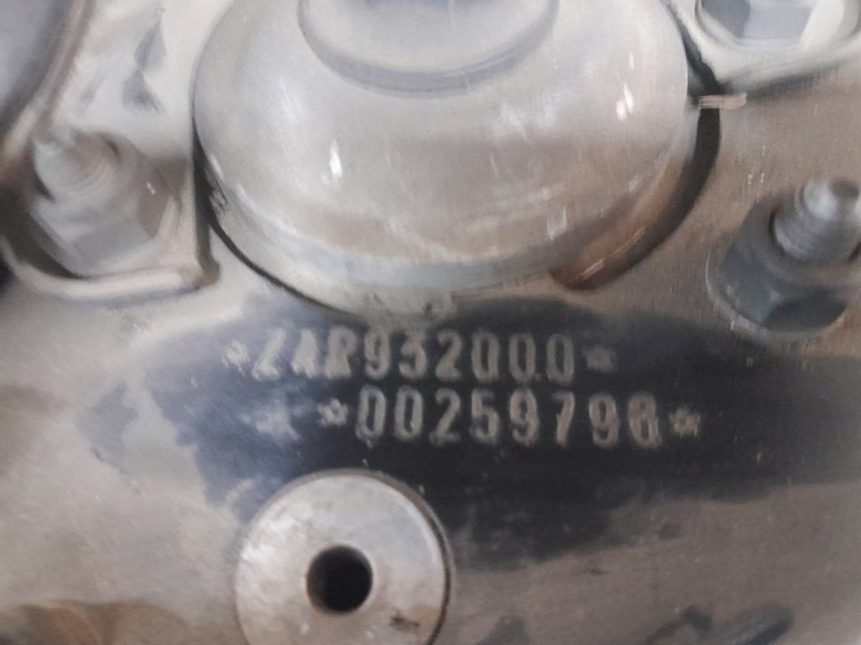 ALFA ROMEO 156 (116) 1.6 16V T.Spark Impression Motor 1,6 Ltr. - 88 kW 16V CAT