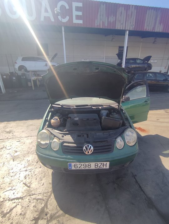 VOLKSWAGEN POLO (9N1) Highline Motor 1,4 Ltr. - 55 kW 16V foto 10