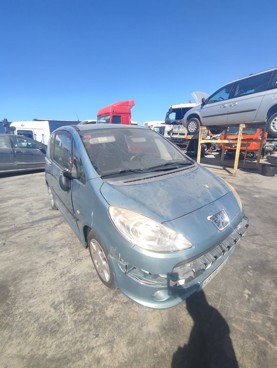PEUGEOT 1007 Dolce Motor 1,4 Ltr. - 50 kW HDi foto 6