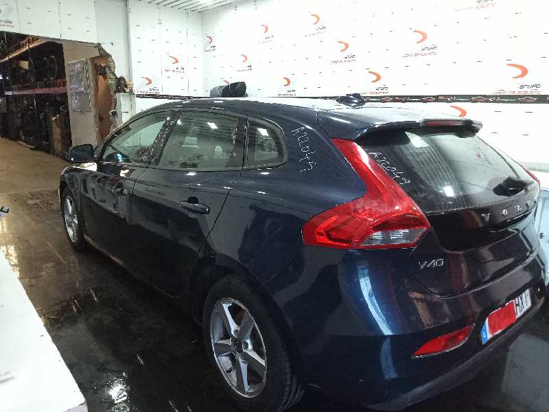 TRASERA COMPLETA VOLVO V40 (2012-0) R-Design Kinetic