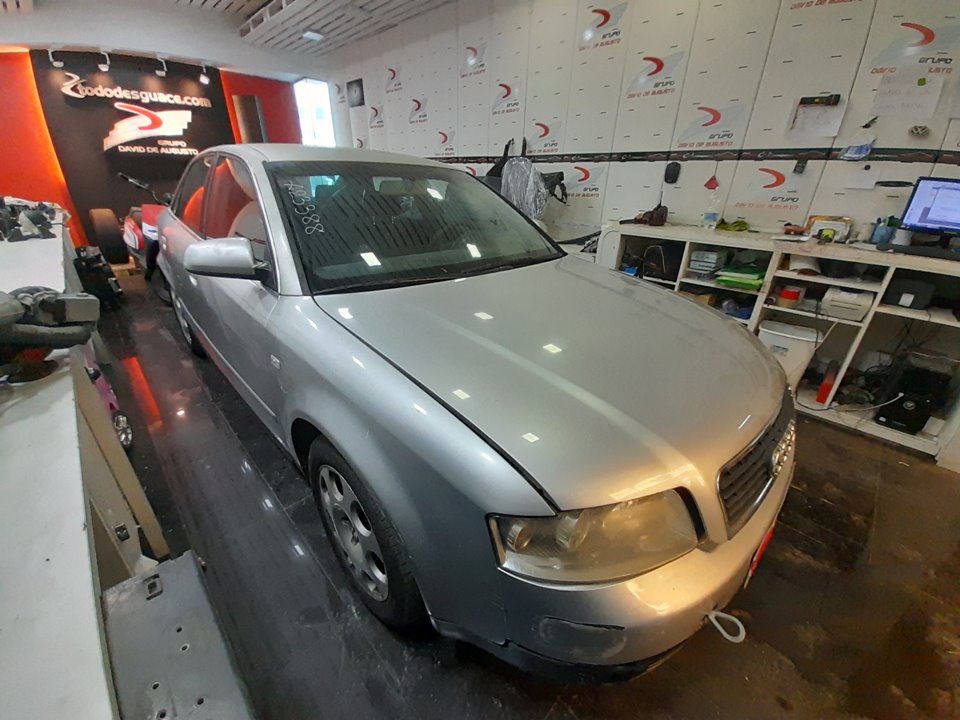 AUDI A4 BERLINA (8E) 1.8 T Motor 1,8 Ltr. - 120 kW 20V Turbo