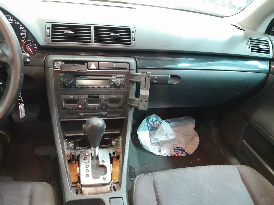 AUDI A4 BERLINA (8E) 1.8 T Motor 1,8 Ltr. - 120 kW 20V Turbo