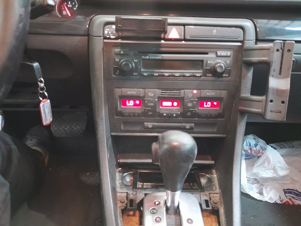 AUDI A4 BERLINA (8E) 1.8 T Motor 1,8 Ltr. - 120 kW 20V Turbo