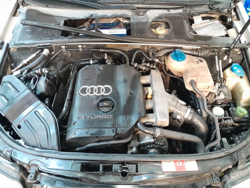 AUDI A4 BERLINA (8E) 1.8 T Motor 1,8 Ltr. - 120 kW 20V Turbo