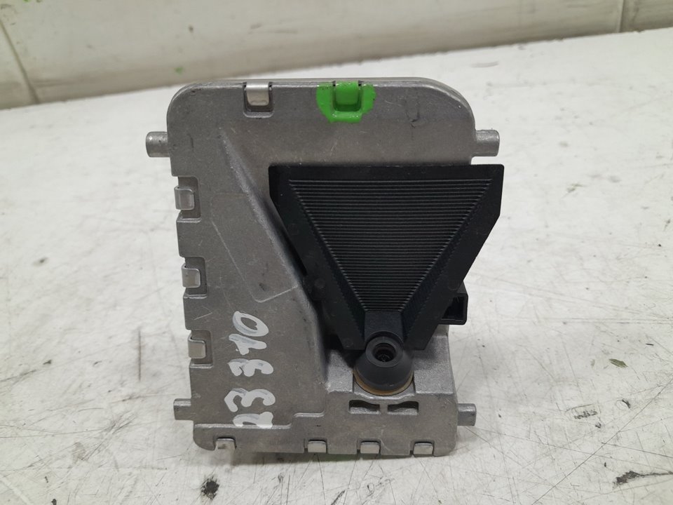 CAMARA FRONTAL MERCEDES-BENZ CLASE C (W205) LIM. C 200 d 7G-Tronic Plus (205.007)