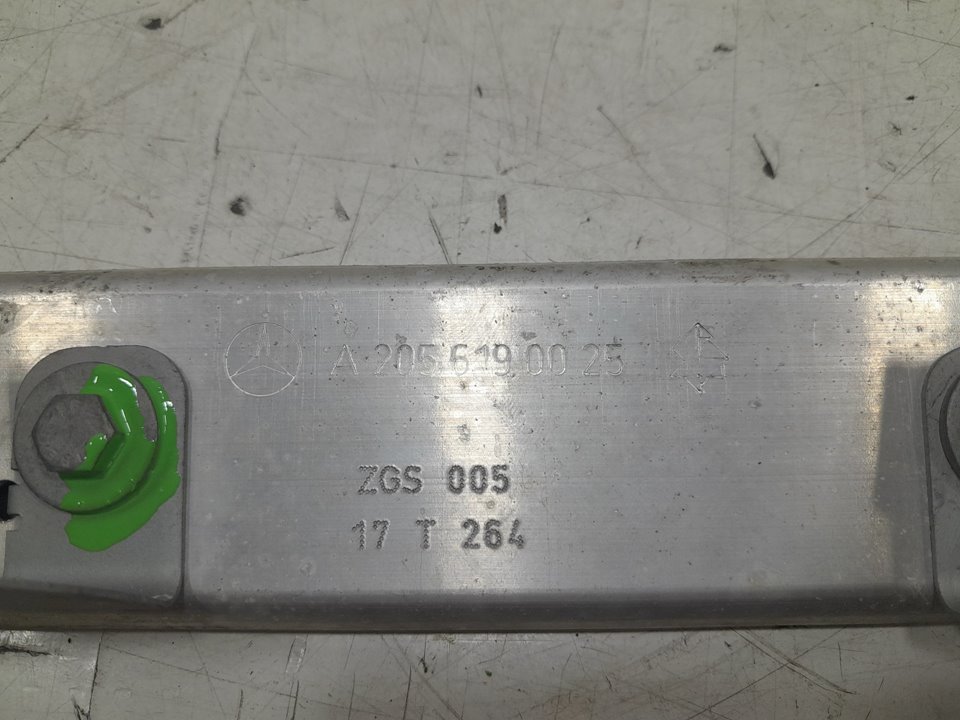 SOPORTE MERCEDES-BENZ CLASE C (W205) LIM. C 200 d 7G-Tronic Plus (205.007)