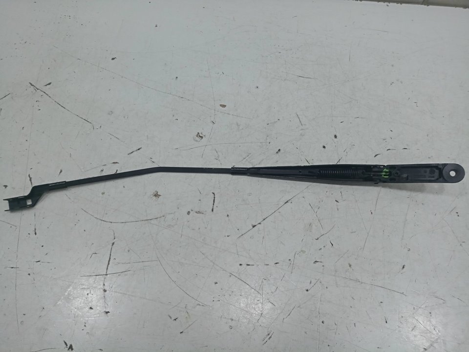 BRAZO LIMPIA DELANTERO DERECHO foto 3