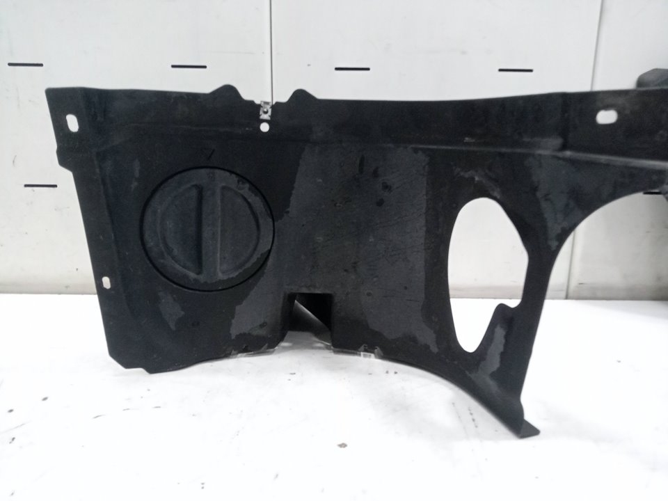 PASE DE RUEDA DERECHA INFERIOR VOLKSWAGEN GOLF VII LIM. (BQ1) Advance