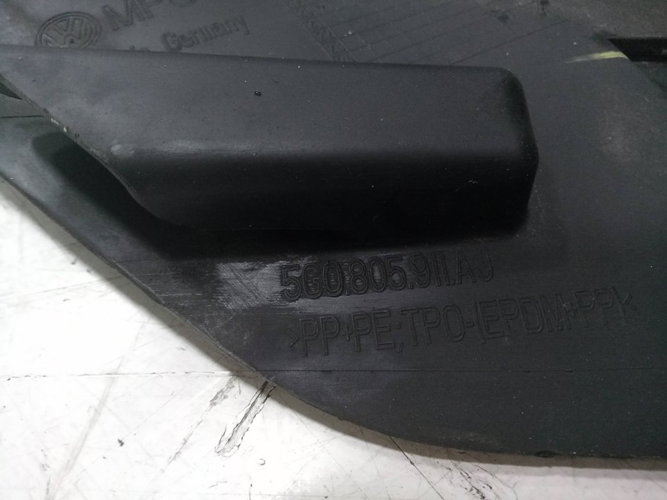 PASE DE RUEDA DERECHA INFERIOR VOLKSWAGEN GOLF VII LIM. (BQ1) Advance