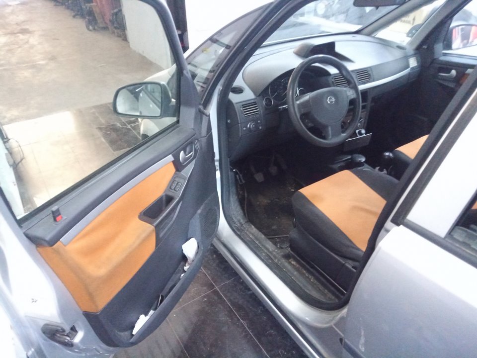 OPEL MERIVA 1.7 16V CDTI Motor 1,7 Ltr. - 74 kW 16V CDTI
