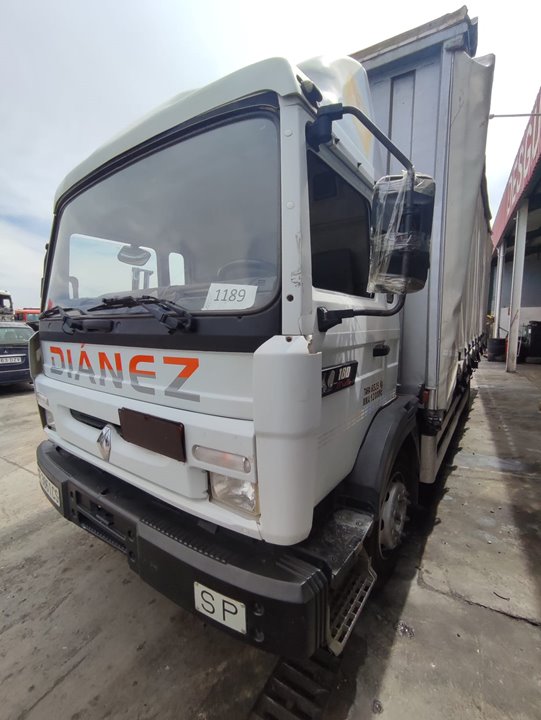 RENAULT MIDLINER 180 4X2 EURO 2 6.174 CM3 6 cilindros