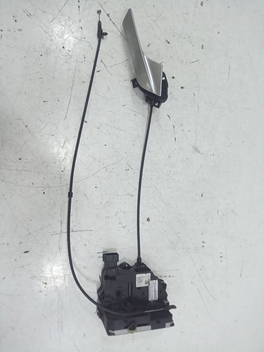 CERRADURA PUERTA DELANTERA IZQUIERDA MERCEDES-BENZ ANTOS BM 963.XXX 2-ACHSER 18XX 4x2 OM470 SZM M ClassicSpace