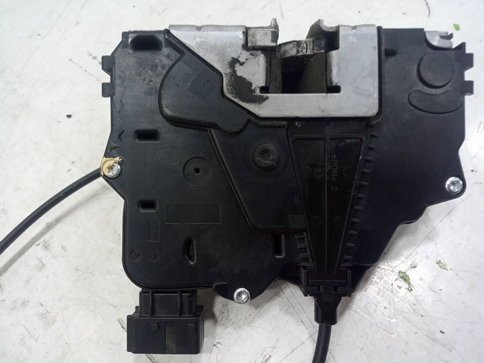 CERRADURA PUERTA DELANTERA IZQUIERDA MERCEDES-BENZ ANTOS BM 963.XXX 2-ACHSER 18XX 4x2 OM470 SZM M ClassicSpace