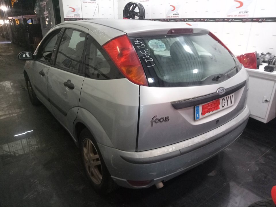 FORD FOCUS BERLINA (CAK) Ambiente Motor 1,8 Ltr. - 66 kW TDDI Turbodiesel CAT foto 4