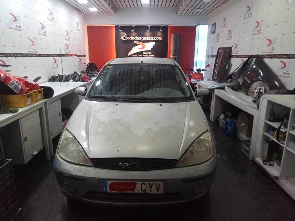 FORD FOCUS BERLINA (CAK) Ambiente Motor 1,8 Ltr. - 66 kW TDDI Turbodiesel CAT