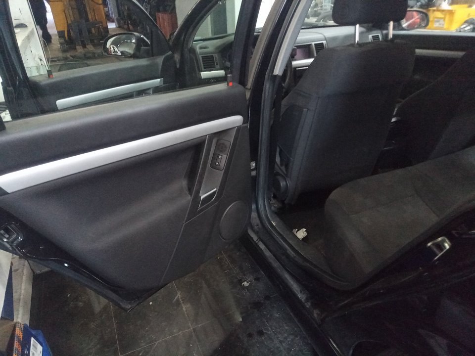 OPEL VECTRA C BERLINA Comfort Motor 2,2 Ltr. - 92 kW 16V DTI CAT (Y 22 DTR / L50)