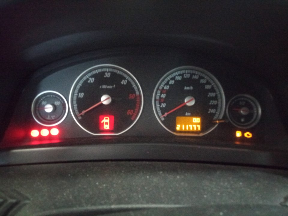 OPEL VECTRA C BERLINA Comfort Motor 2,2 Ltr. - 92 kW 16V DTI CAT (Y 22 DTR / L50)