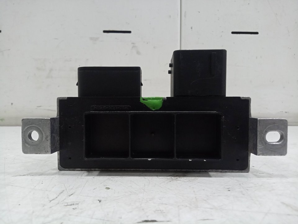 UNIDAD DE CONTROL RENAULT MASTER BUS L3H2 3,8t