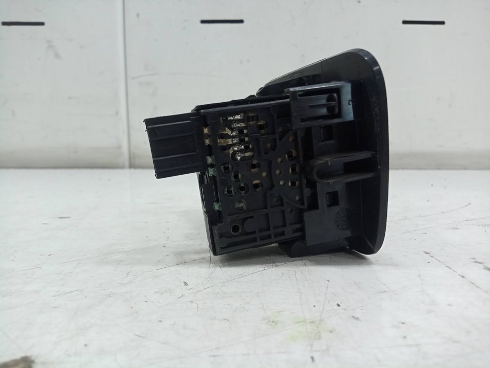 MANDO REGULACION FARO RENAULT MASTER BUS L3H2 3,8t