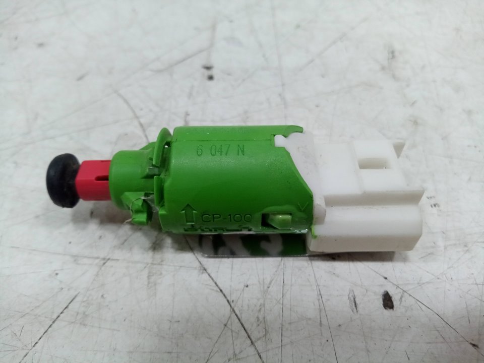 SENSOR PEDAL EMBRAGUE RENAULT MASTER BUS L3H2 3,8t