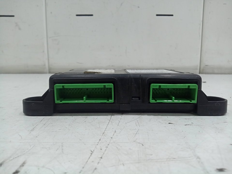 UNIDAD DE CONTROL DE SUSPENSION NEUMATICA RENAULT MAGNUM AB 2005 Cabina adel.tractor semirr. GV     4X2    4XX.18 Gran espacio   |   12.06 - 12.09