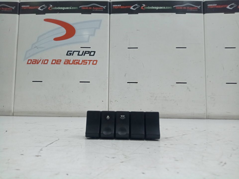 BOTONERA