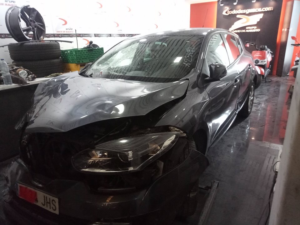 RENAULT MEGANE III BERLINA 5 P Dynamique Motor 1,5 Ltr. - 78 kW dCi Diesel