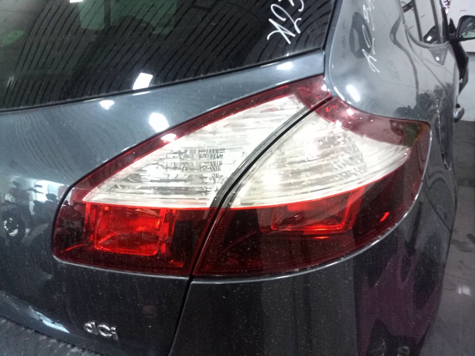 RENAULT MEGANE III BERLINA 5 P Dynamique Motor 1,5 Ltr. - 78 kW dCi Diesel