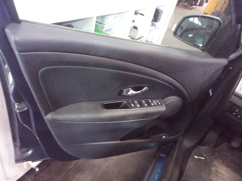 RENAULT MEGANE III BERLINA 5 P Dynamique Motor 1,5 Ltr. - 78 kW dCi Diesel