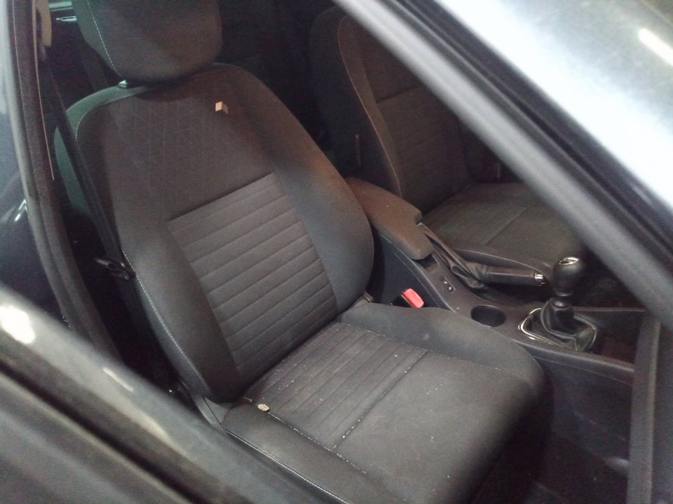 RENAULT MEGANE III BERLINA 5 P Dynamique Motor 1,5 Ltr. - 78 kW dCi Diesel