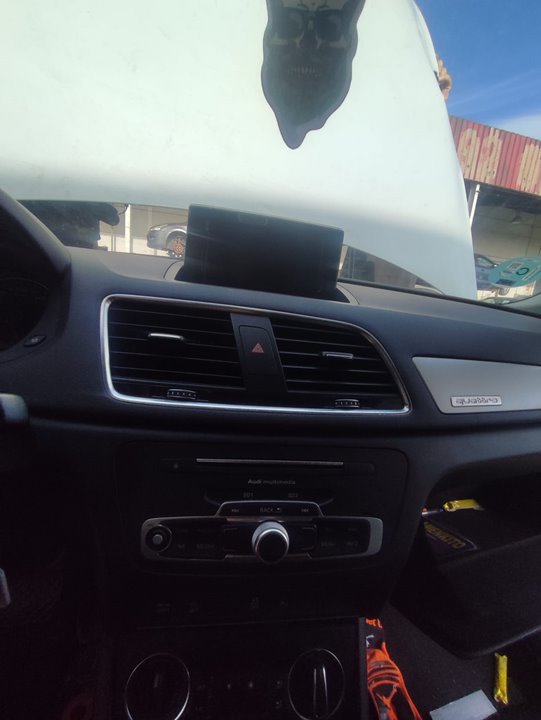 AUDI Q3 (8UG) Attraction Motor 2,0 Ltr. - 110 kW 16V TDI