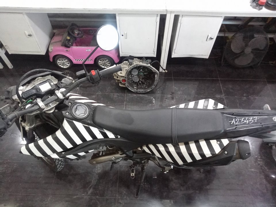 YAMAHA WR 125 WR 125 R Motor 125 cm3 - 11 kW (4 tiempos)